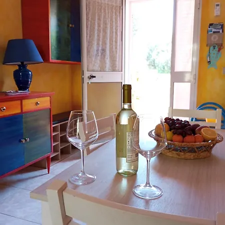 Wally A Posada, Sardegna 別荘 *