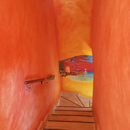 Wally A Posada, Sardegna 度假居 *