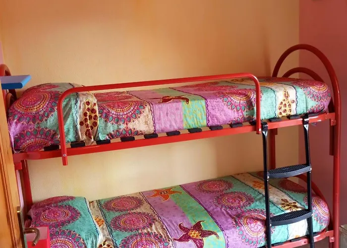 Wally A Posada, Sardegna Nyaraló